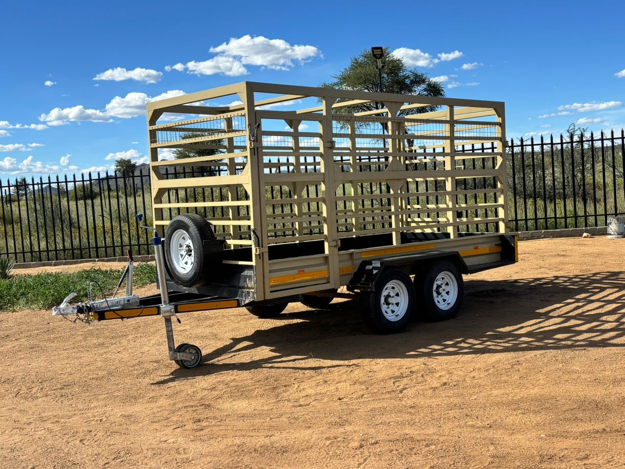 3.6 Utility / Cattle Trailer